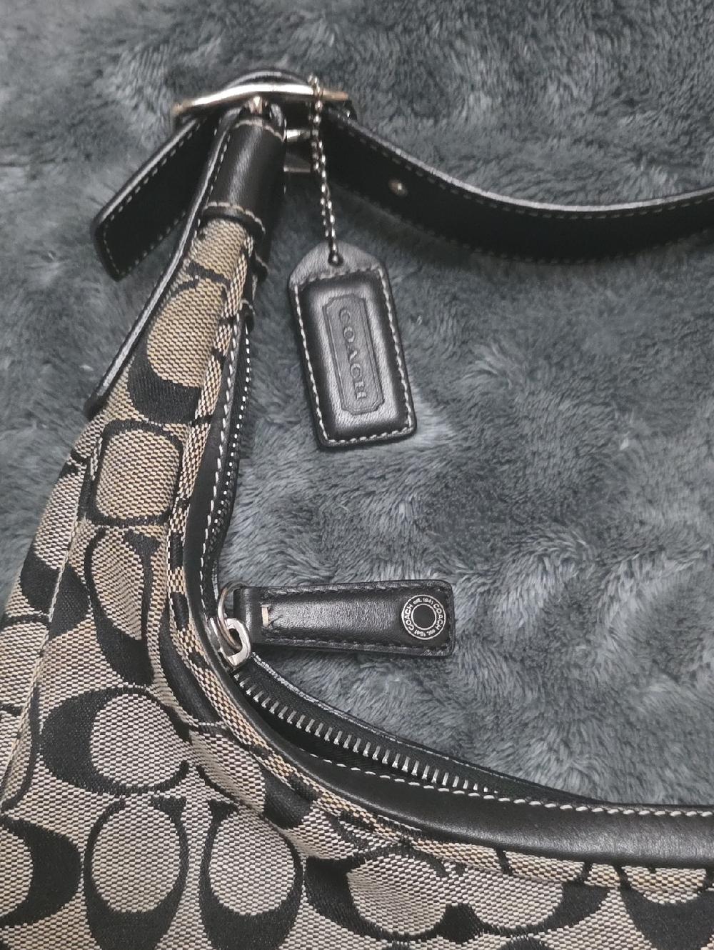 Vintage Coach Soho hobo bag, style 6070 Jacquard Canvas RARE 2002 NWOT - Picture 7 of 7